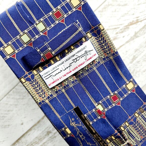 Frank Lloyd Wright Tree Of Life Silk Tie - Picture 5 of 8